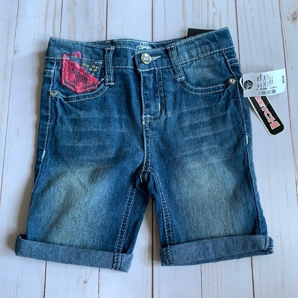 NWT Almost famous girl Jean Bermuda shorts size 4